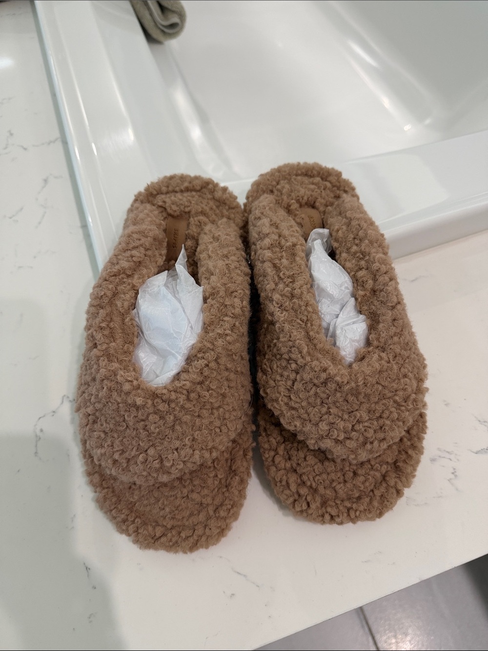 Skims plush slippers